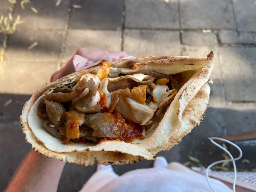 Bay Town Kebab & Grill