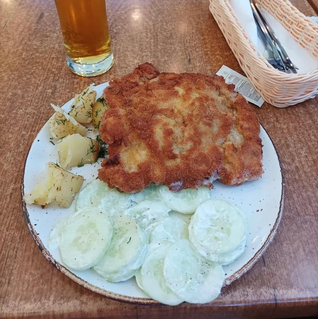 GOŚCINIEC Polskie Pierogi