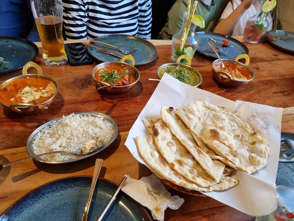 Indian Taste Food & Wine Bemowo