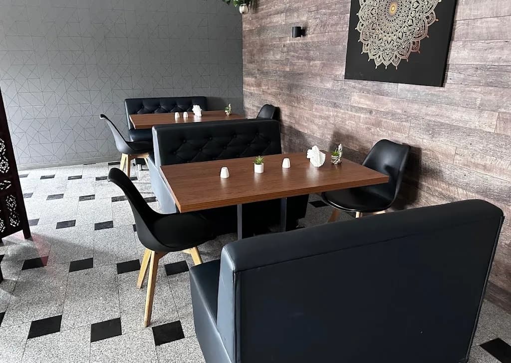 AOIA Asian grill & Restaurant