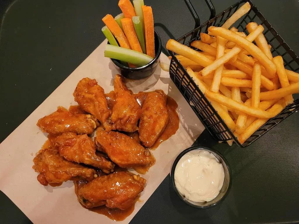 Vingz Buffalo Wings