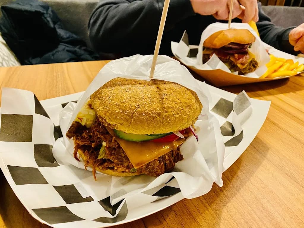 Przystanek Ogień i Dym w Warszawie