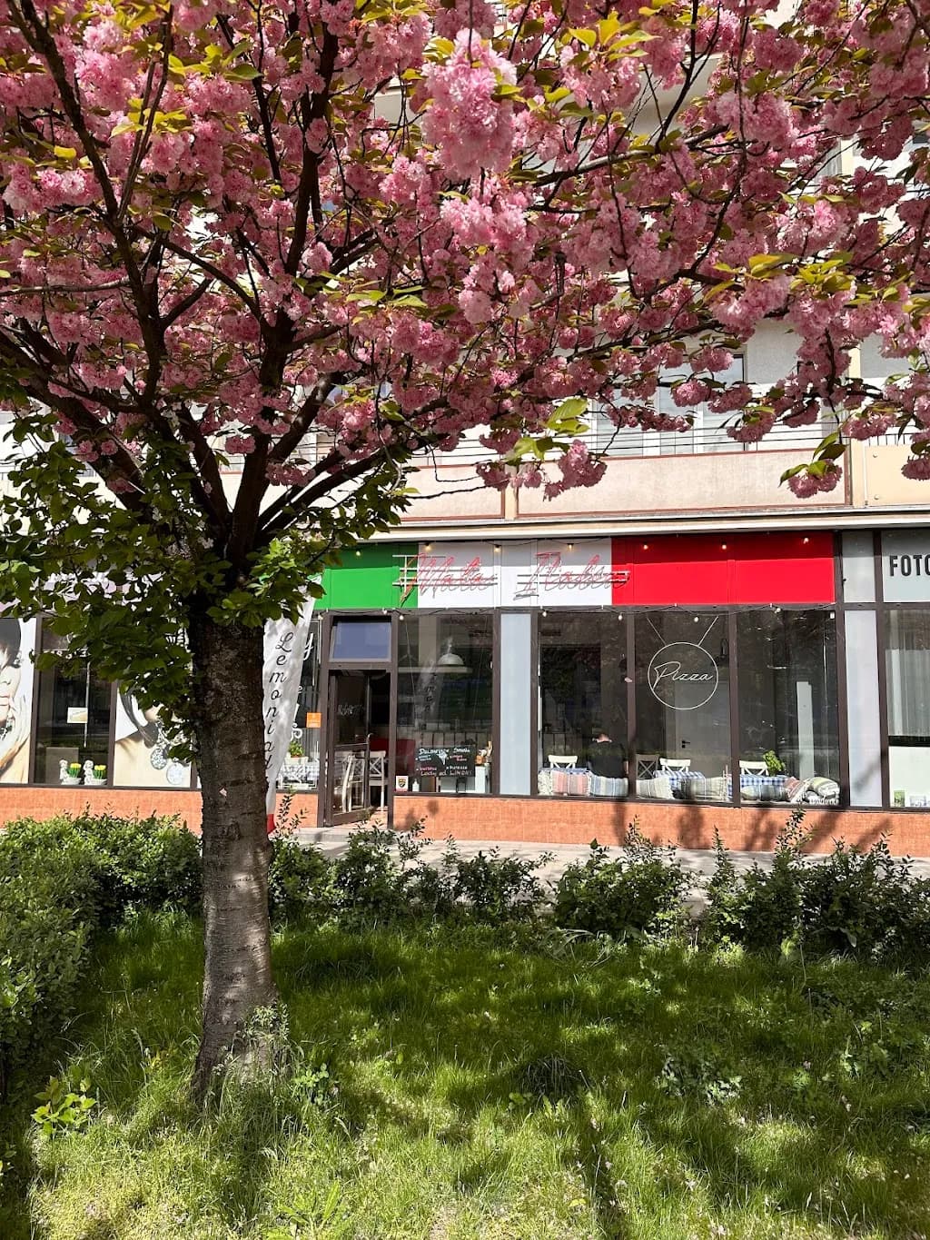 Mała Italia - włoska restauracja i pizzeria w Warszawie