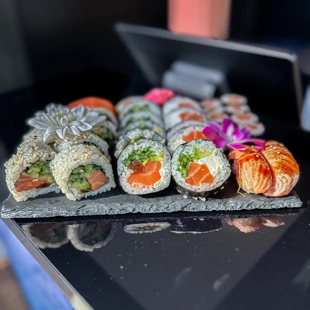 Akari Sushi - shisha, drinki, sushi Warszawa Mokotów
