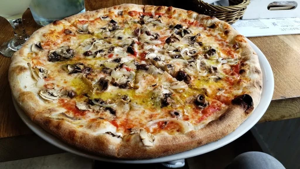 Pizzeria Piu