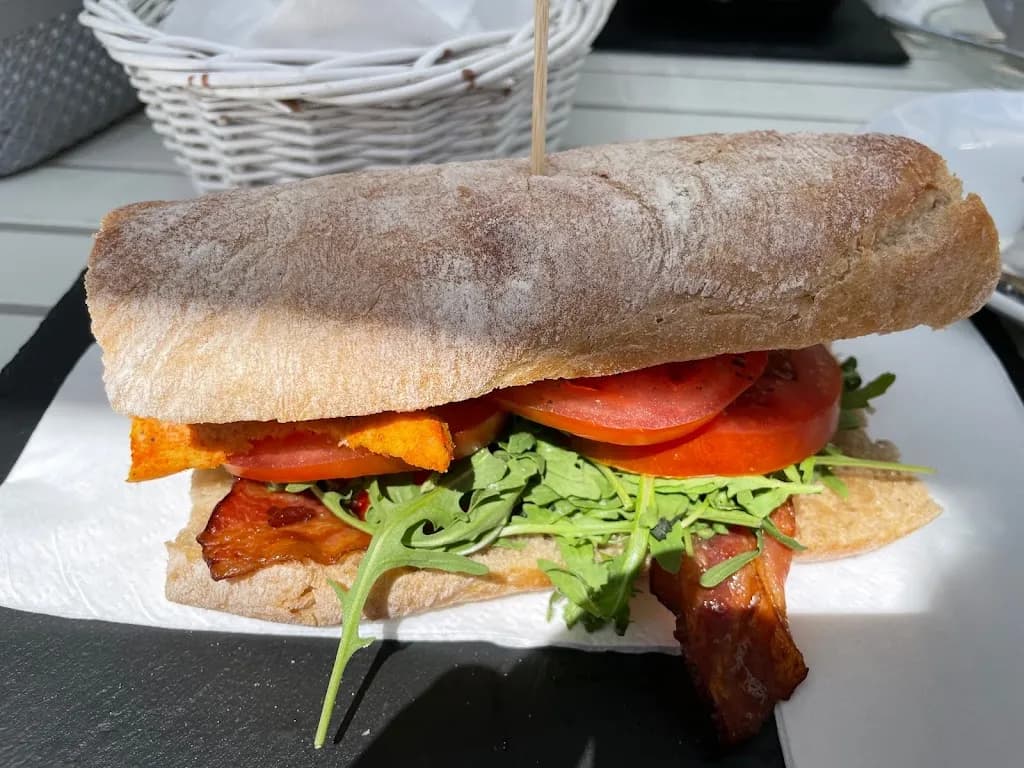 Czuła Buła Cafe Bistro