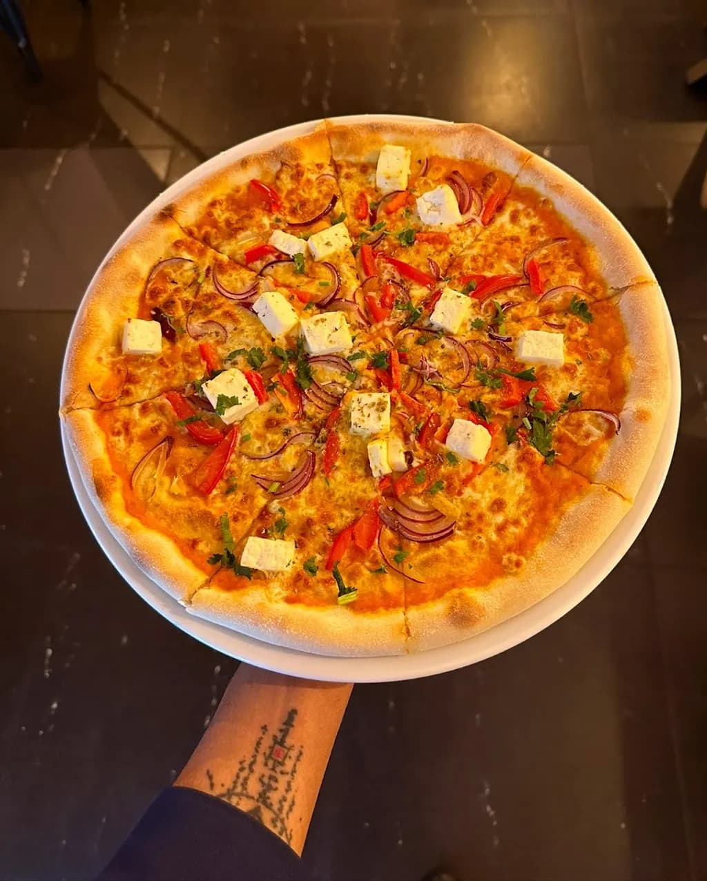 URBAN KITCHEN & GRILL