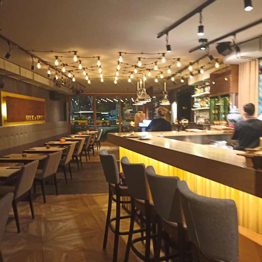 Silk & Spicy