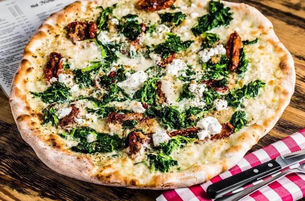 Pizzeria na Dickensa