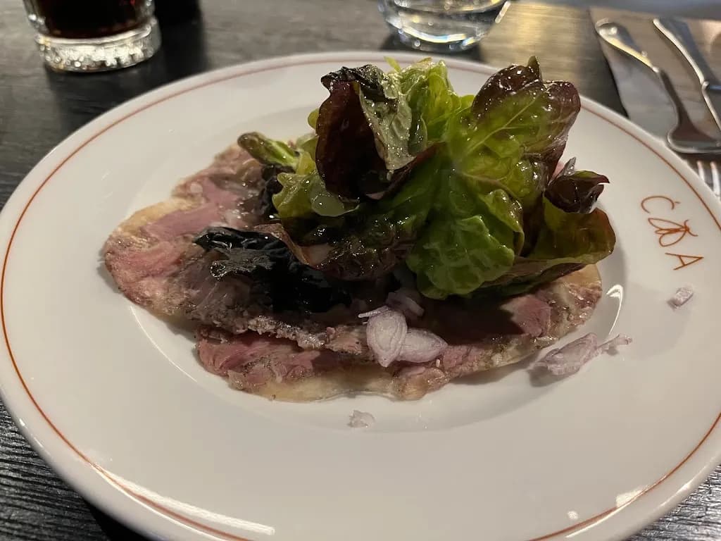 Ćma by Mateusz Gessler