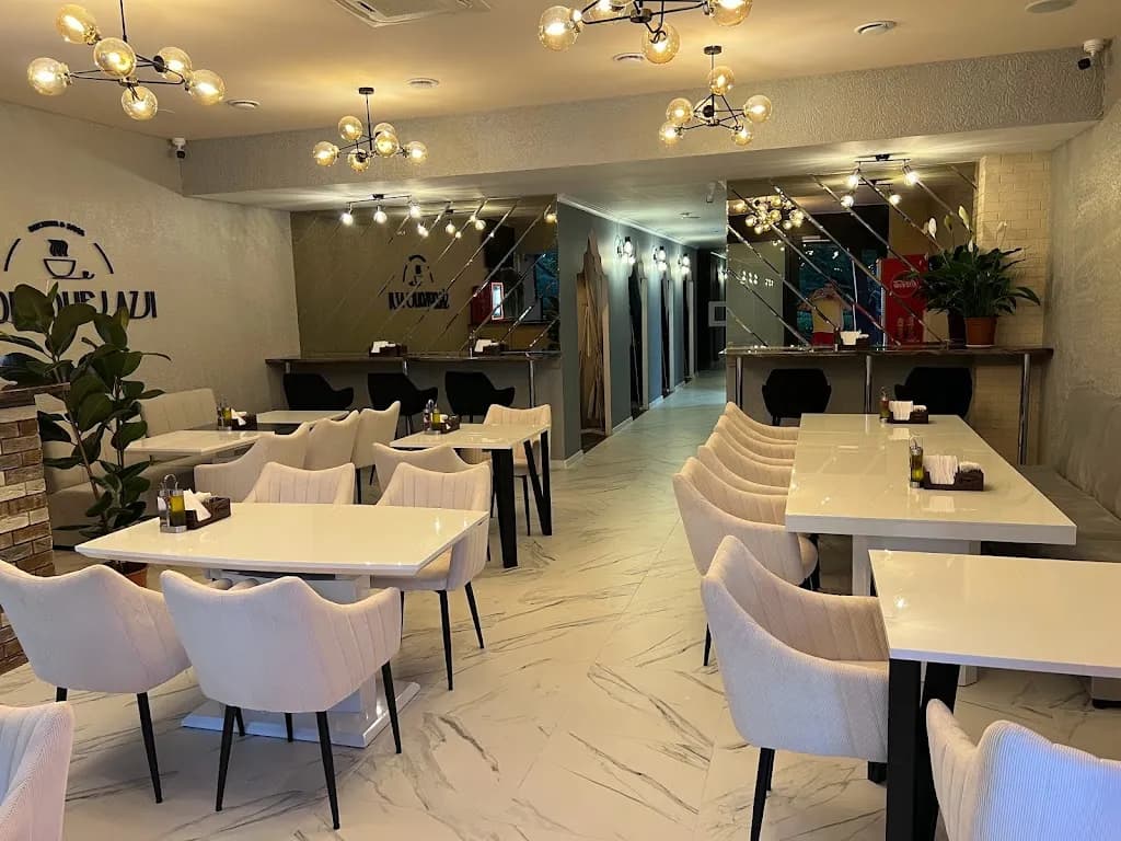 AKO-UKO Tadżycka Restauracja