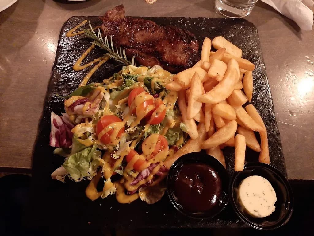 PoByku Burger Steak & Bar