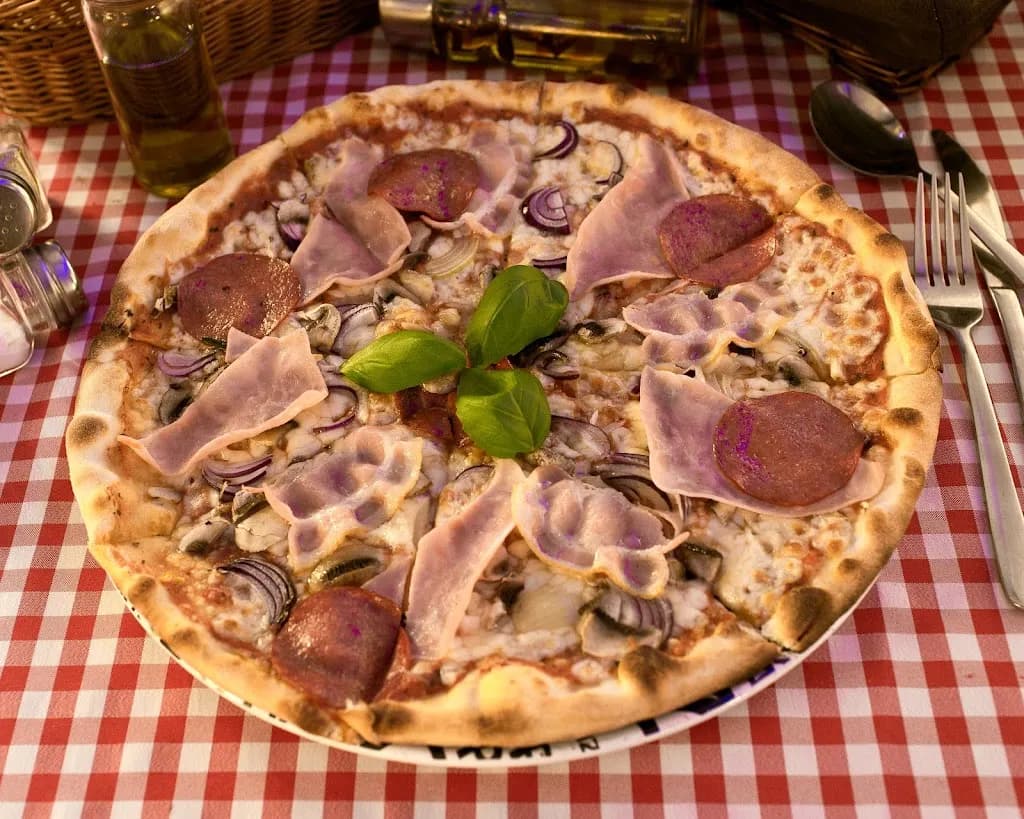 Pizza & More to Door Mokotów