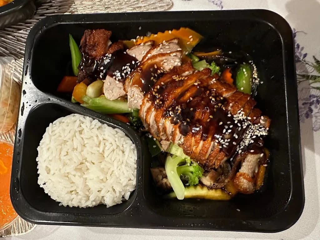 Woking Asian Cuisine - Wola