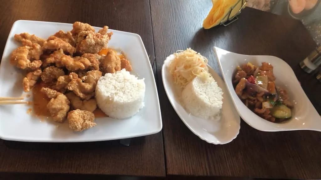 Woking Asian Cuisine - Wola