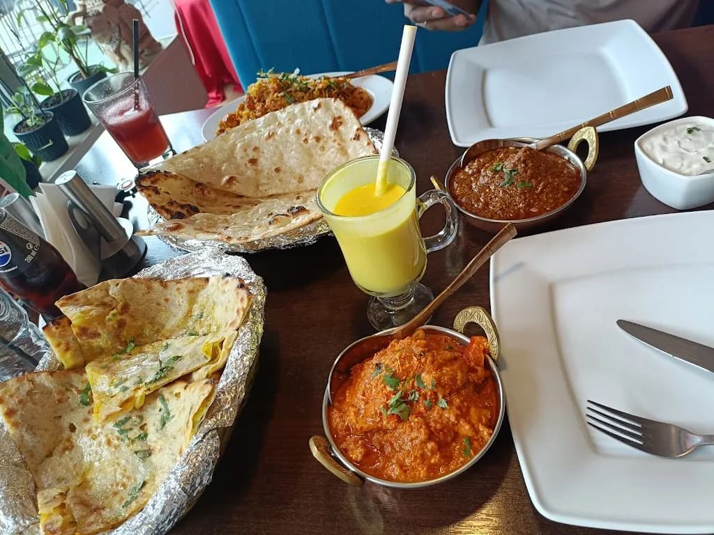 Mr India Restaurant : Restauracja Indyjska, Kuchnia Warszawa