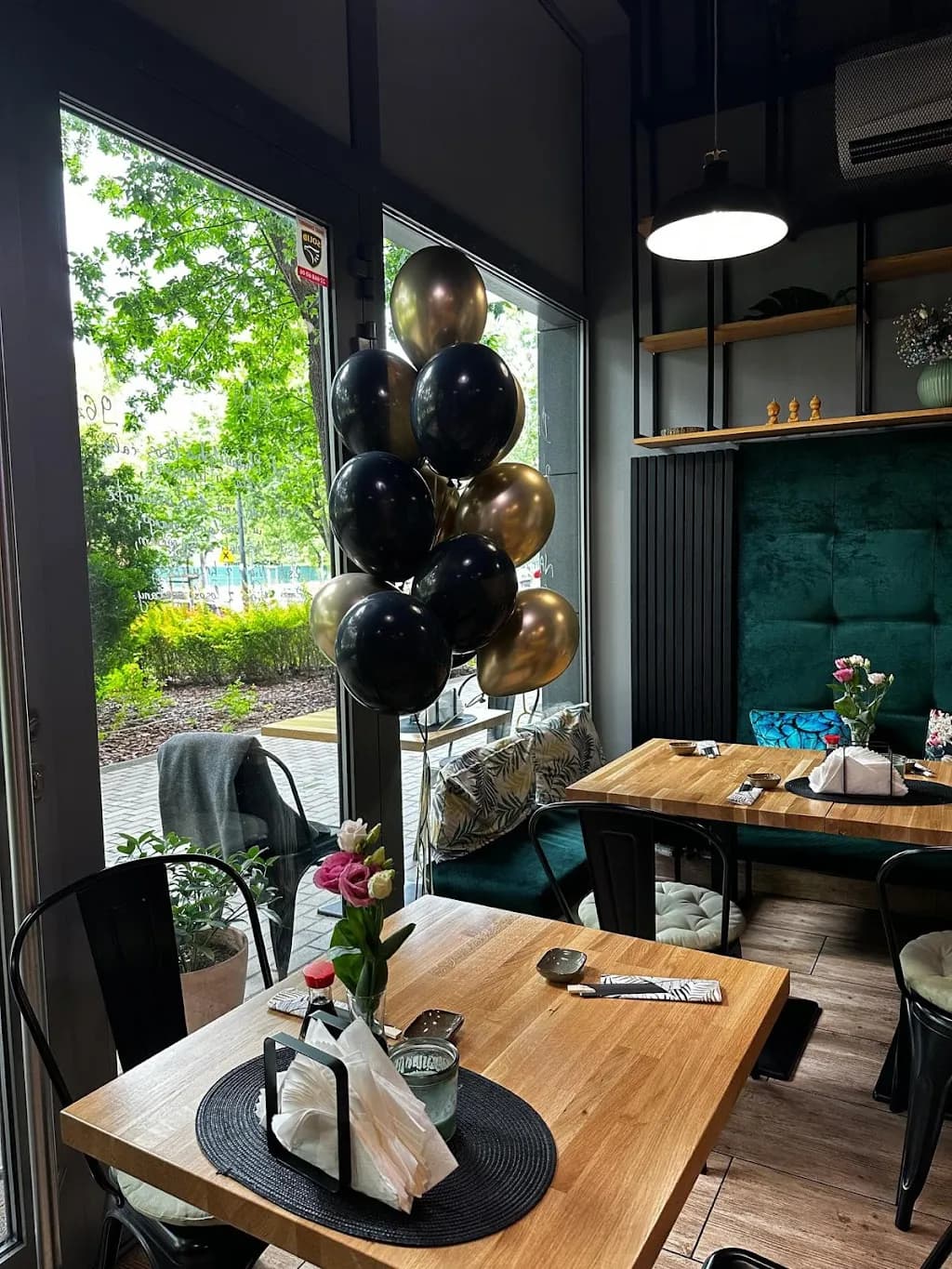 Nazo sushi - Restauracja Sushi Żoliborz