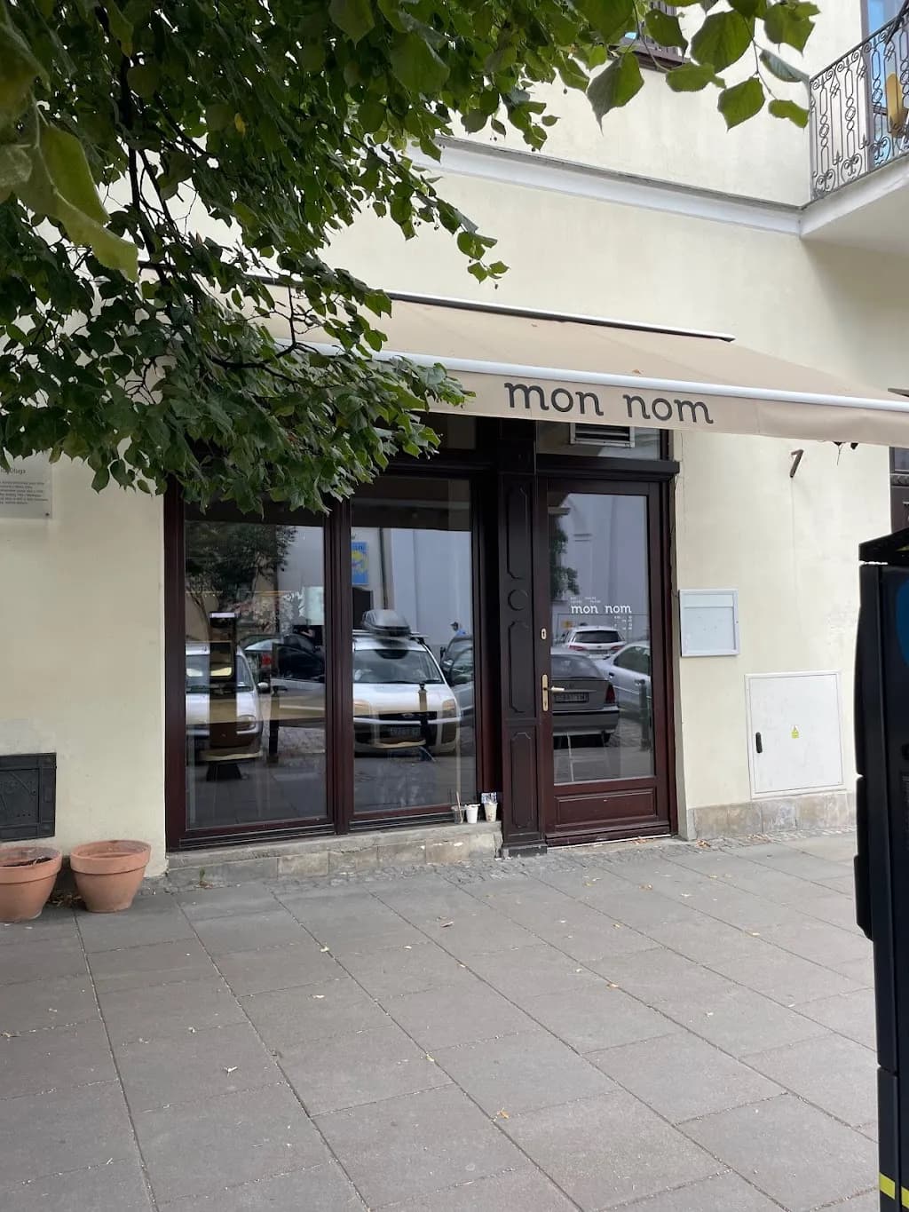 Mon Nom Bistro