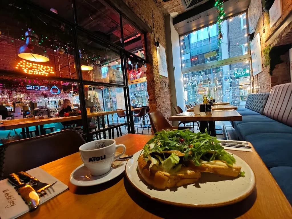 AïOLI Bread&Aperitivo