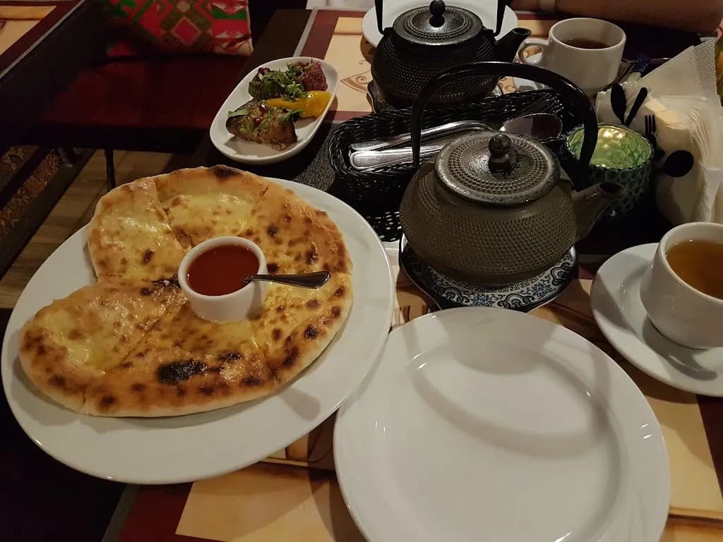 Gaumarjos Restauracja Gruzińska