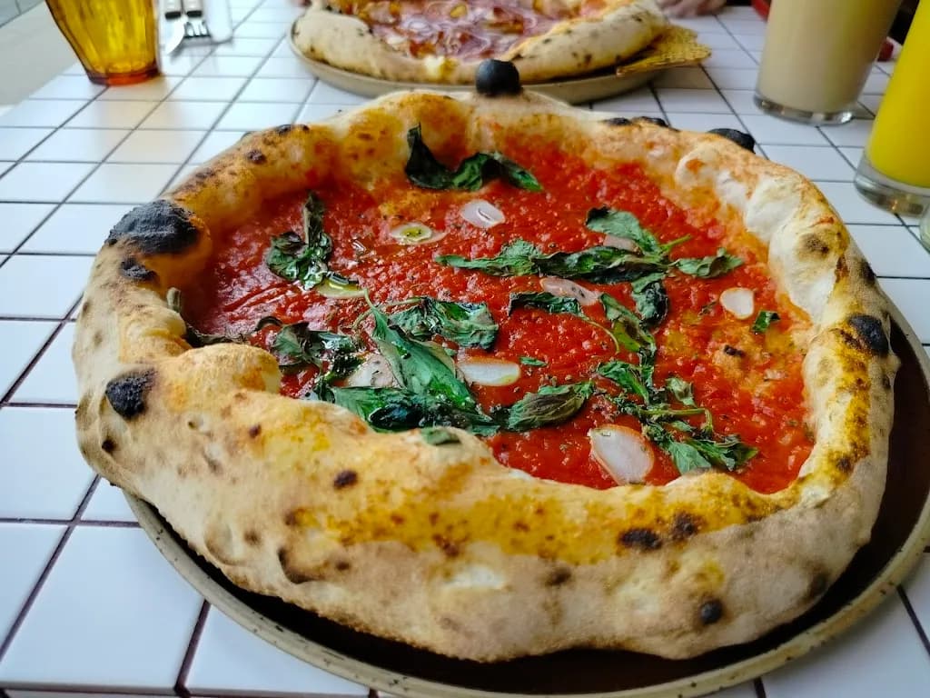 POLLYPIZZA NEOPOLITAN