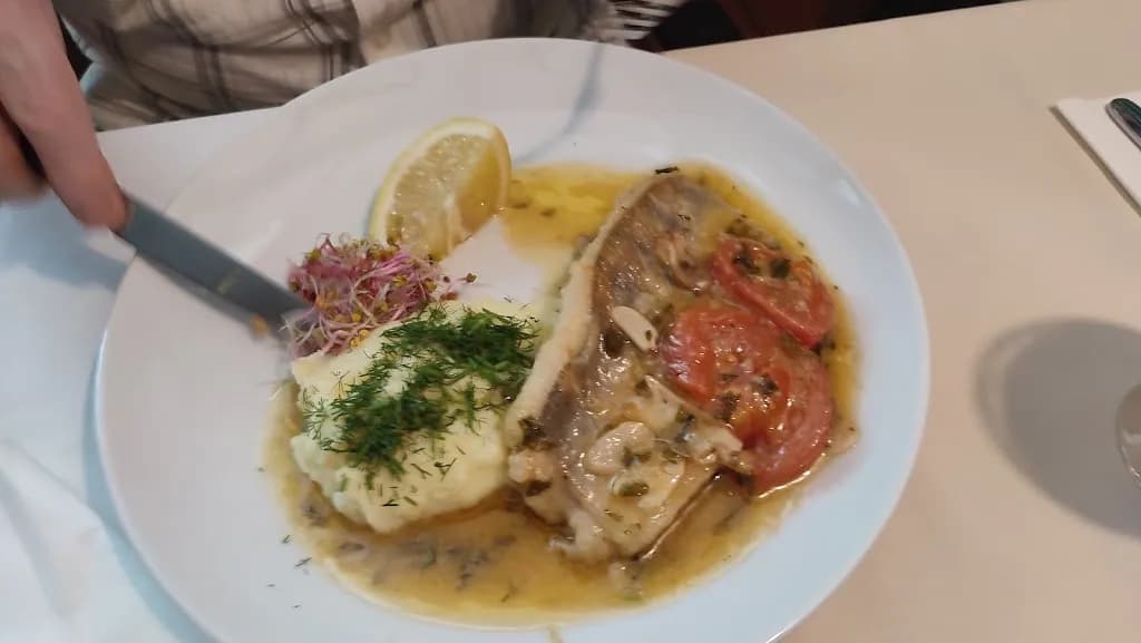 Stara Szafa Restauracja