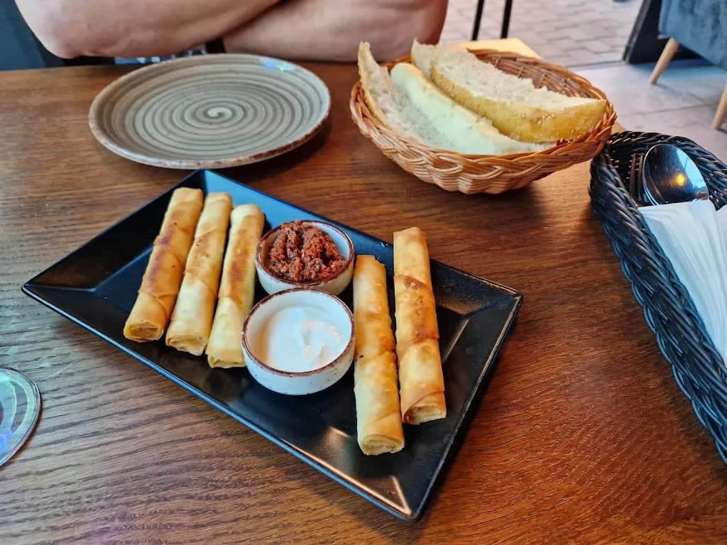 Baku Restauracja i Kawiarnia