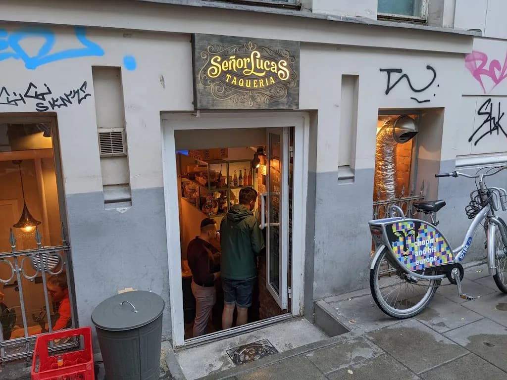 Señor Lucas Taquería
