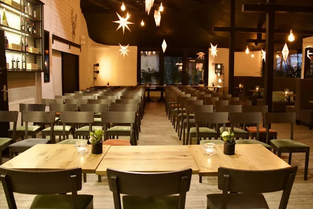 Bolek Pub & Restaurant