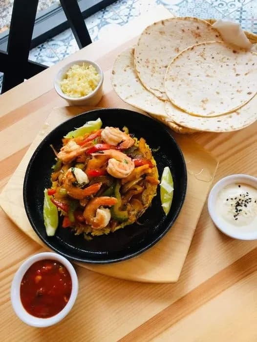 Warszawski Łotr Restauracja & Bar