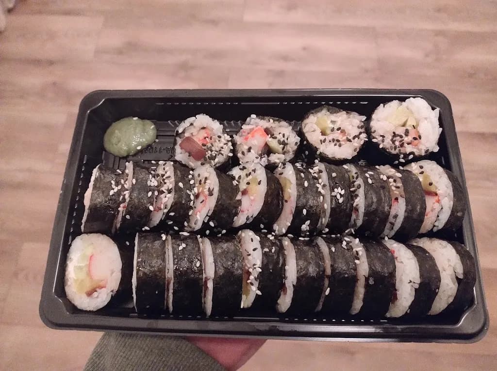 SUSHI SHARK