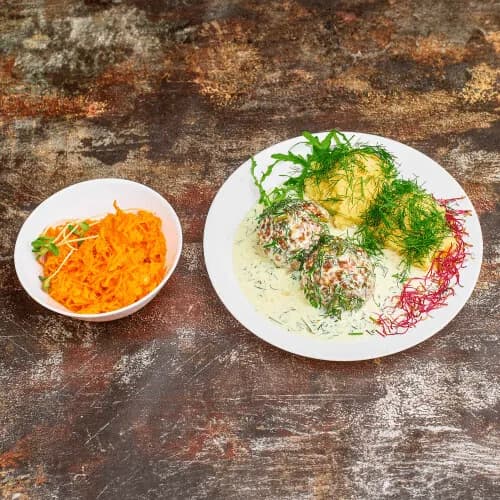 Meatballs in dill sauce