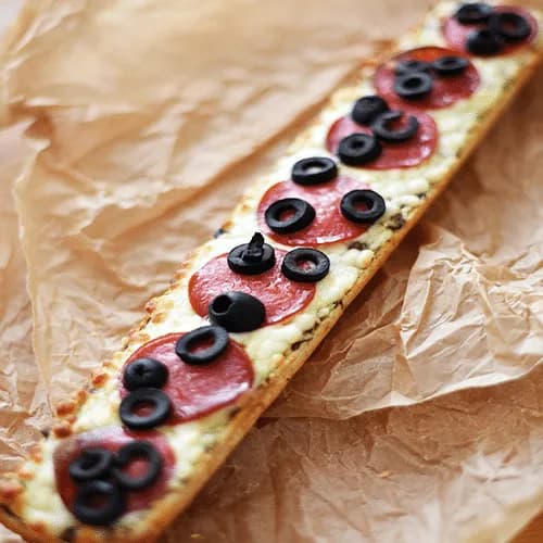 Pepperoni Zapiekanka