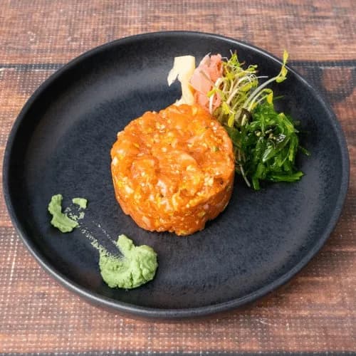 Salmon tartare