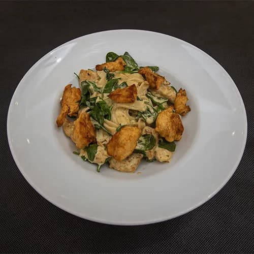 Tagliatelle with grilled chicken