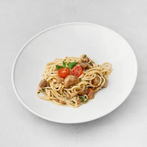 Linguine with wongols and garlic in white wine