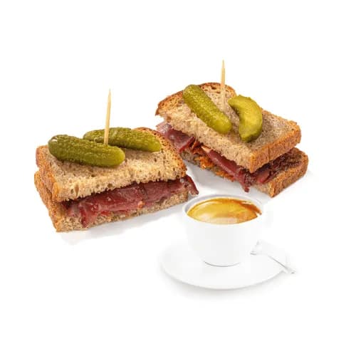 Zestaw Kawa + Kanapka z pastrami