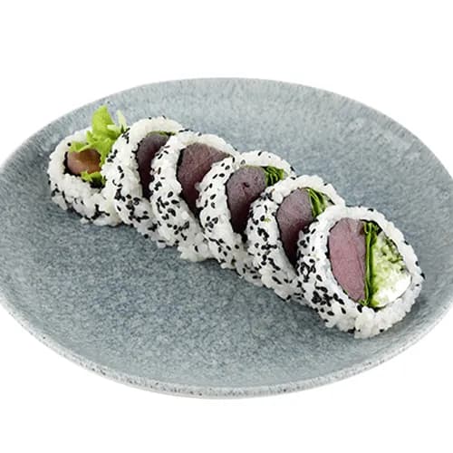 Uramaki z tuńczykiem