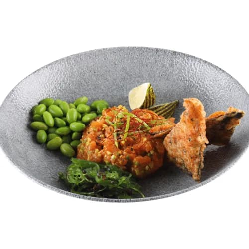 Tatar z łososia z limonką i awokado 150g