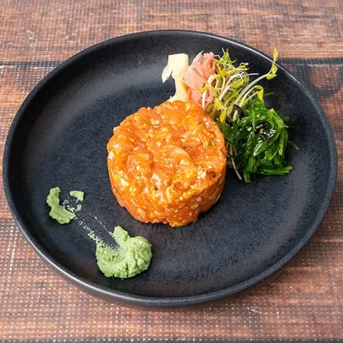 Salmon tartare