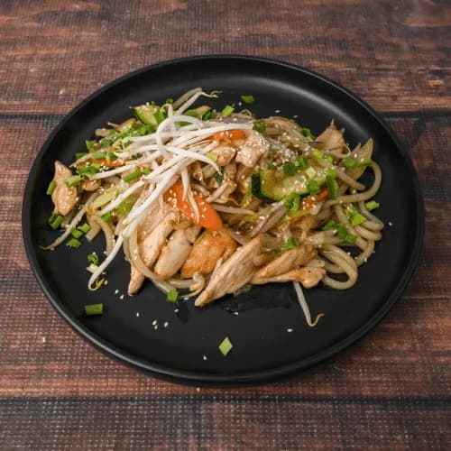 Chicken udon noodles