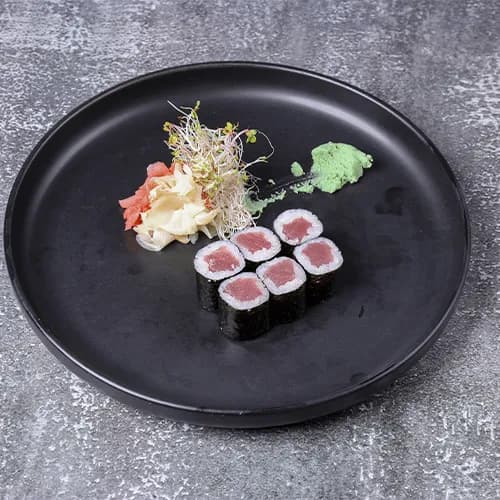 Hosomaki with tuna