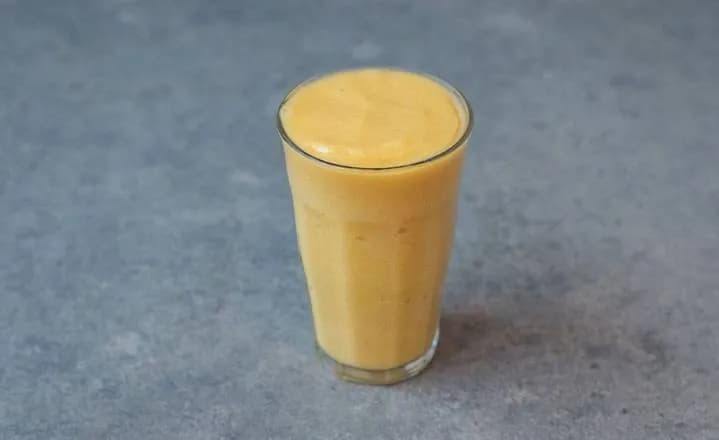 Smoothie Mango + banan + imbir