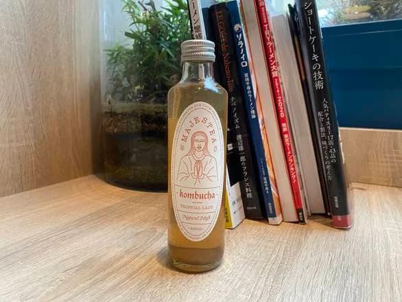 Kombucha Majestea Tropical Lady