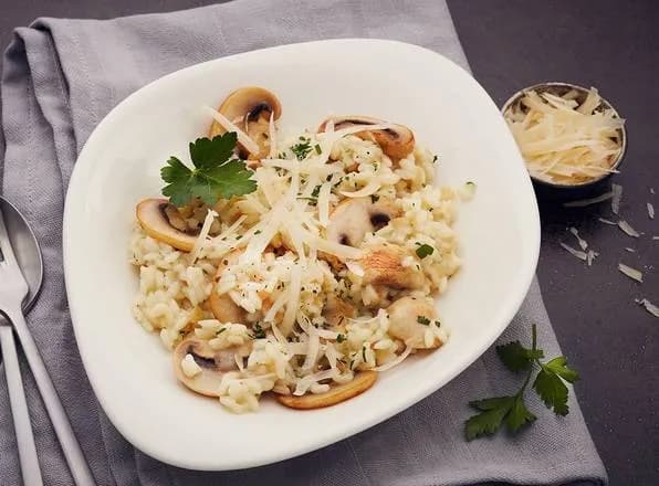 RISOTTO CON FUNGHI
