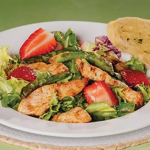 Sałatka z kurczakiem i szparagami