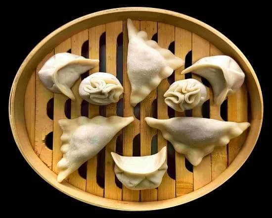 Pierożki Mięsny mix smaków (8 sztuk)