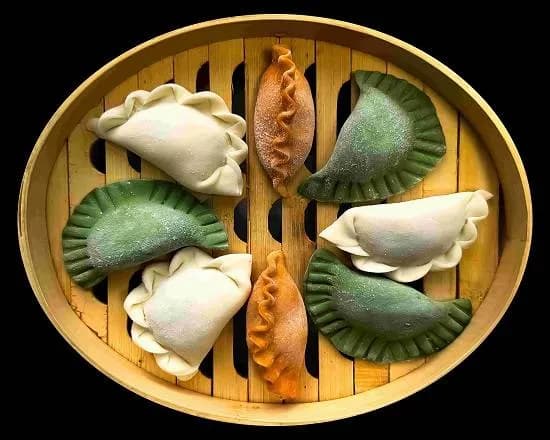 Pierożki Vege mix (8 sztuk)