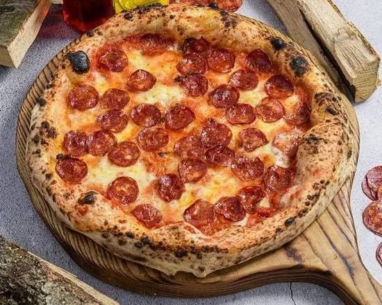 Pizza Salsiccia Pepperoni