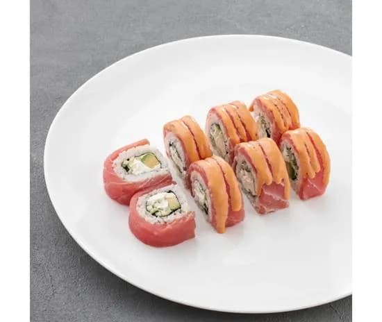 Tuńczyk dragon roll